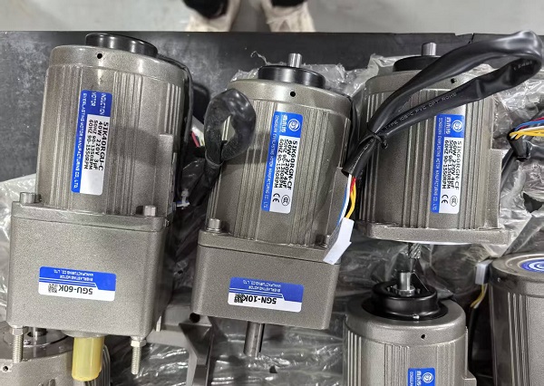 5IK140GU-SM微型電機(jī).jpg